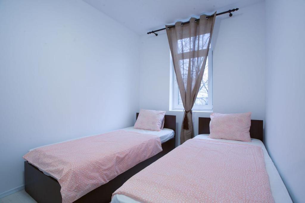 La Vila Maria Букурещ Екстериор снимка